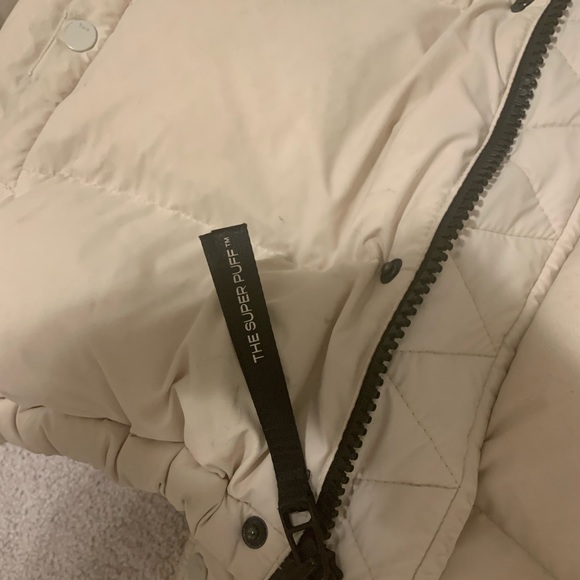 TNA SUPERPUFF OFF-WHITE SIZE L (but fits on a M) - Picture 5 of 7